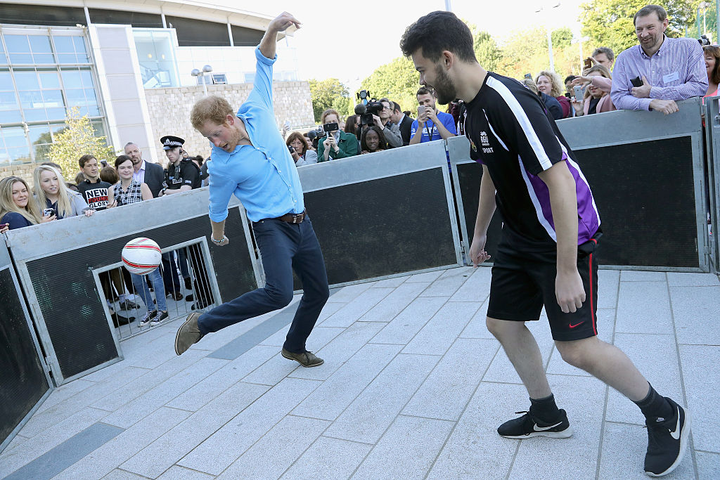 ABERDEEN, SCOTLAND - SEPTEMBER 20:  Prince Harry plays panna knockout football with Nordean Elouissi as part of the Streetsport initiative during a visit to Robert Gordon University on September 20, 2016 in Aberdeen, Scotland.  (Photo by Chris Jackson/Getty Images)