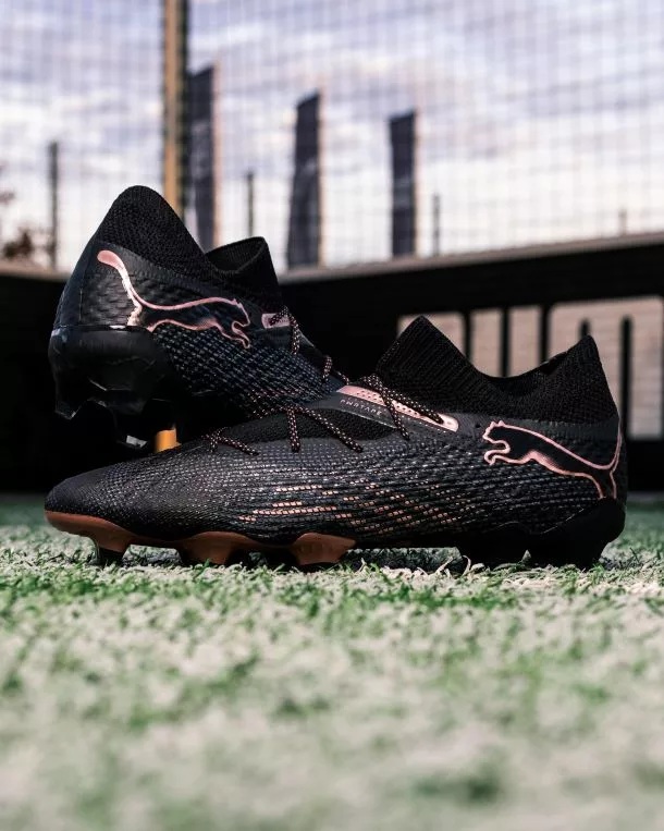 Puma Future 7 Ultimate on-pitch from the 2024 Puma Eclipse Pack. Available to purchase at Lovellsoccer.co.uk