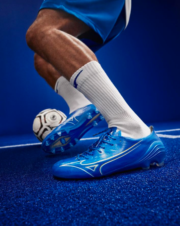 Mizuno Football boots from the Mizuno Mungen Pack.