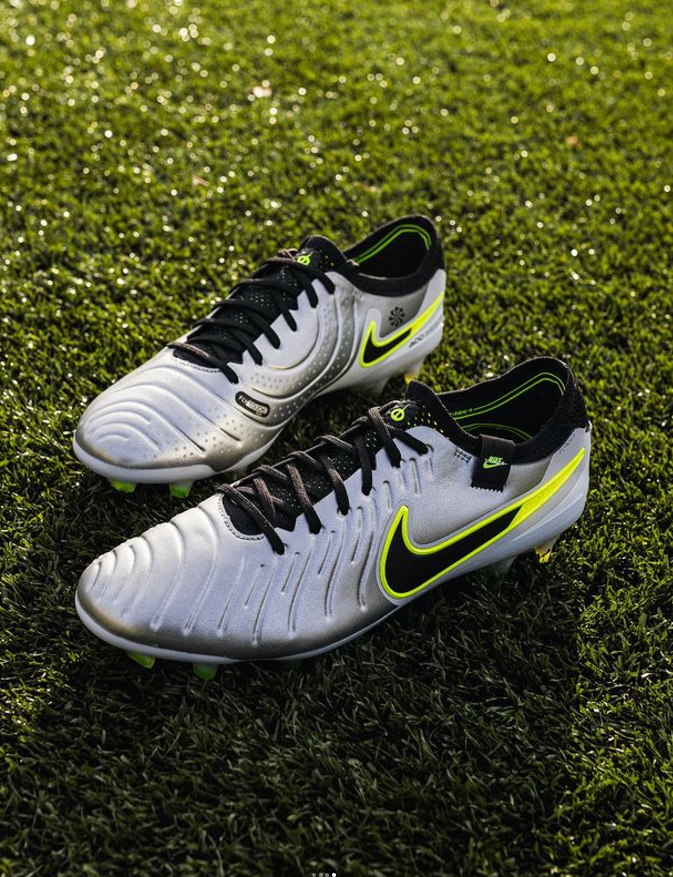 Nike Tiempo Legend 10 Elite Football Boots. Available to purchase at Lovell Soccer.